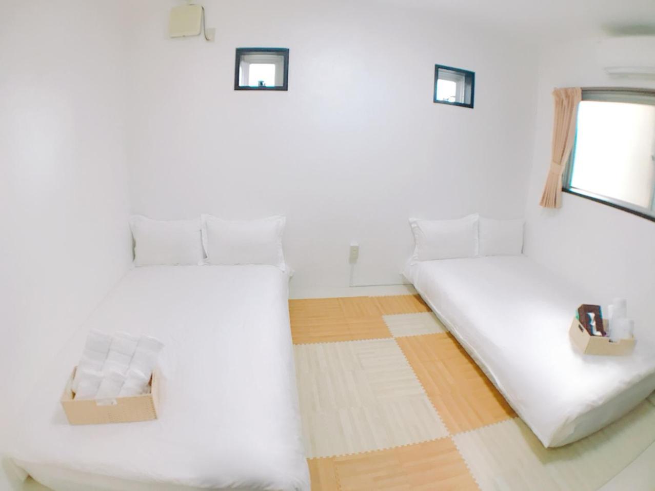 Osaka Sinsei Guest House Bagian luar foto